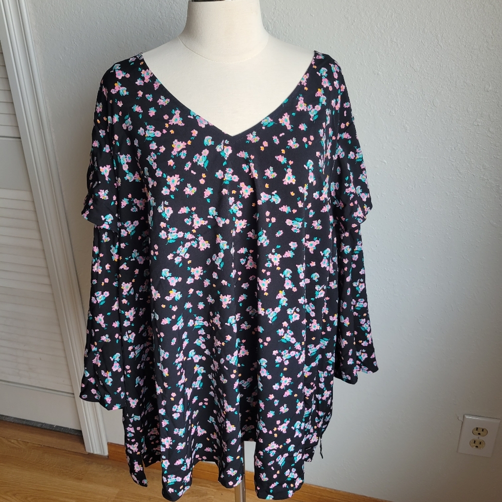 Lane Bryant Black Floral Long Sleeve Blouse